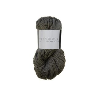 Seidenstrasse 9025 hellbraun von Atelier Zitron, zitron wolle, Wolle Zitron