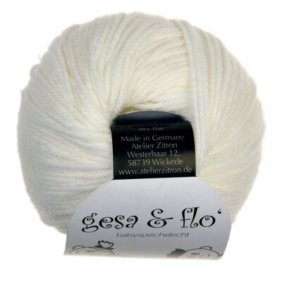 Gesa & Flo speichelechte Babywolle Wolle von Atelier Zitron pastellgelb 05