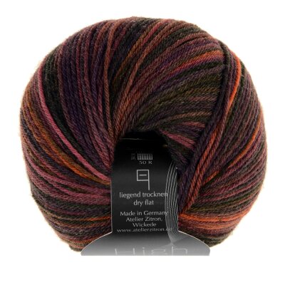 High Twist concept 141 grasgrün von Atelier Zitron
