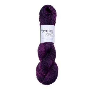 Traumseide handgefärbte Garne von Atelier Zitron